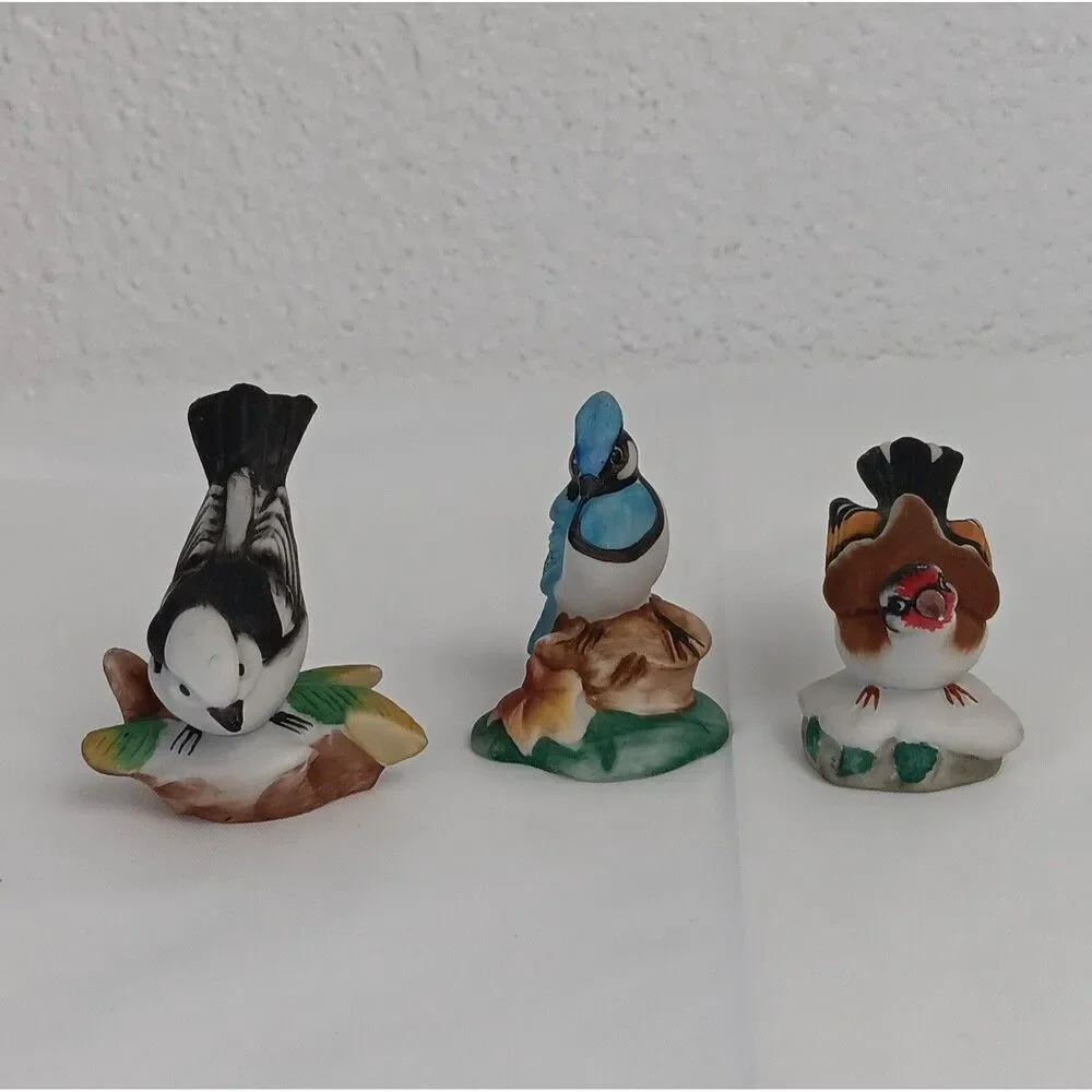 Franklin Mint Garden Bird World Snow Bunting Bluejay Goldfinch Lot Mini Figures